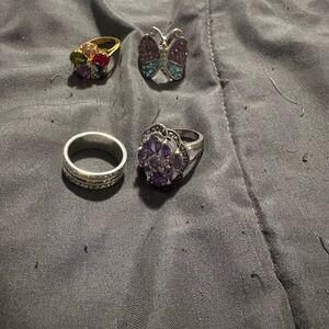 Elegant Purple and Silver Ring